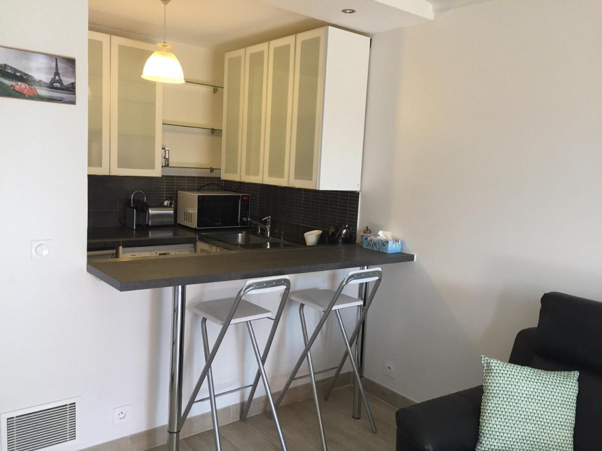Belle Residence Au Centre De Saint Tropez Avec Piscine Et Garage Ngoại thất bức ảnh